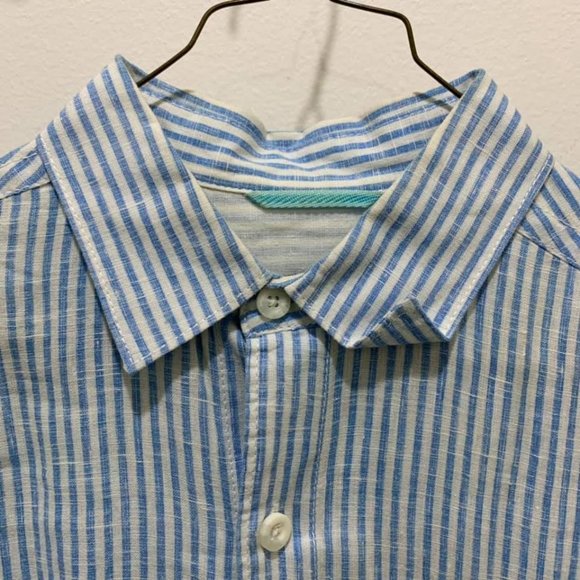 Linen Button Down - Picture 2 of 3